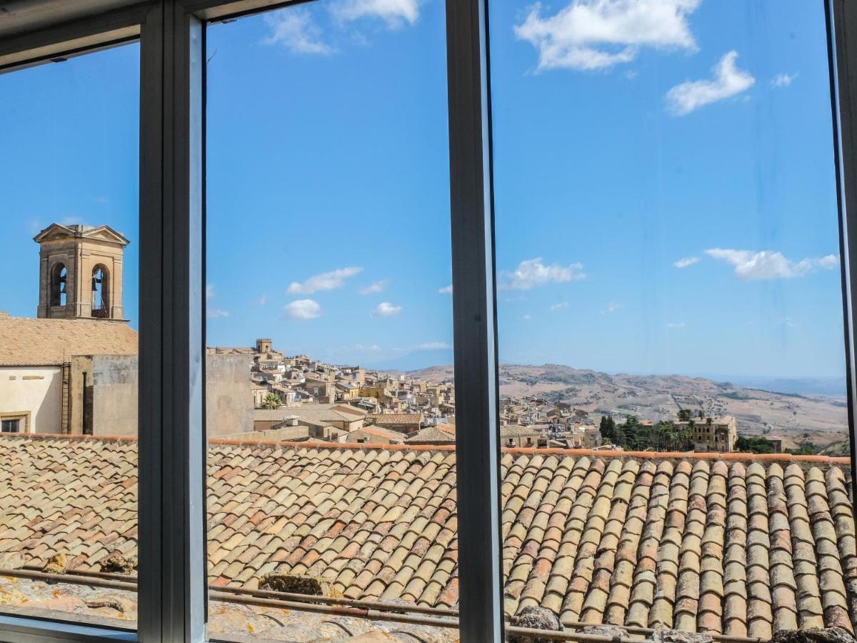 Apartament I Colori Della Sicilia Noblesse Caltagirone Zewnętrze zdjęcie