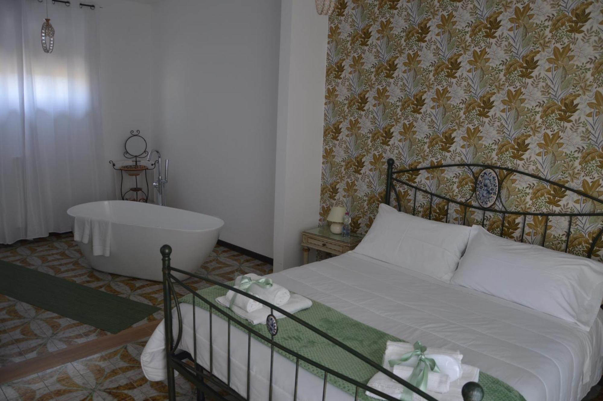 Apartament I Colori Della Sicilia Noblesse Caltagirone Zewnętrze zdjęcie